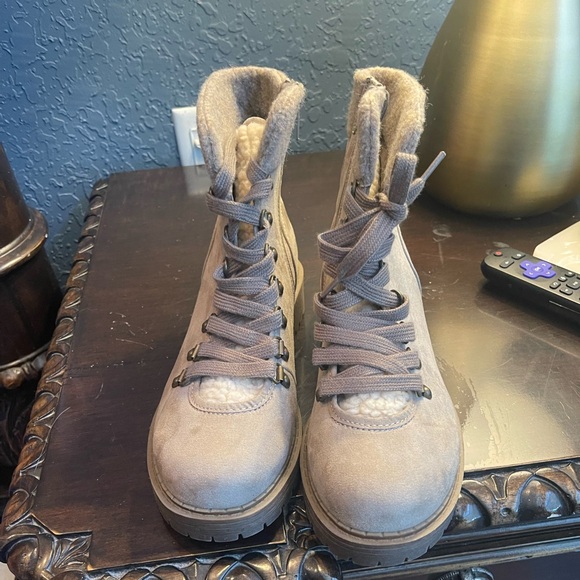 Couture vintage boots, beige, size 8 - Picture 5 of 6